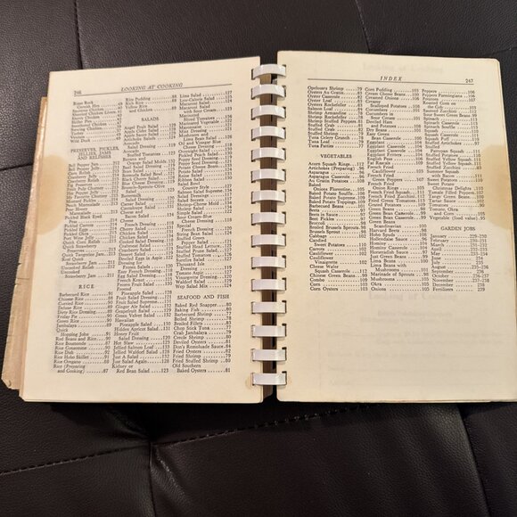 Vintage Looking at Cooking Cookbook Mildred Swift Favorite Cajun LA Louisiana - Picture 10 of 10